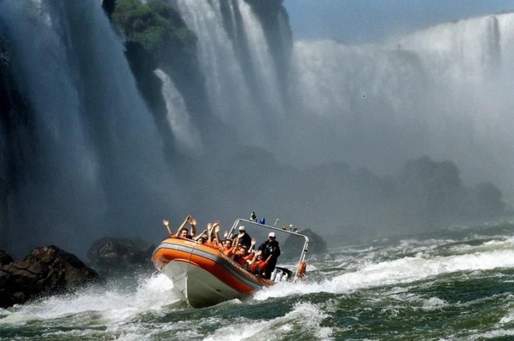 Complejo Remitur Apartment Puerto Iguazu Bagian luar foto